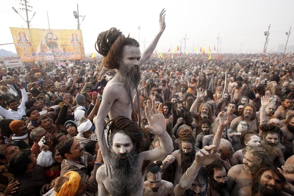 Naga bana in Kumbh Mela.jpg