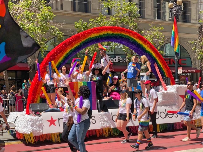 pride_parade_1